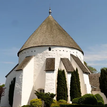 Arty House, 1 Guest house Gudhjem